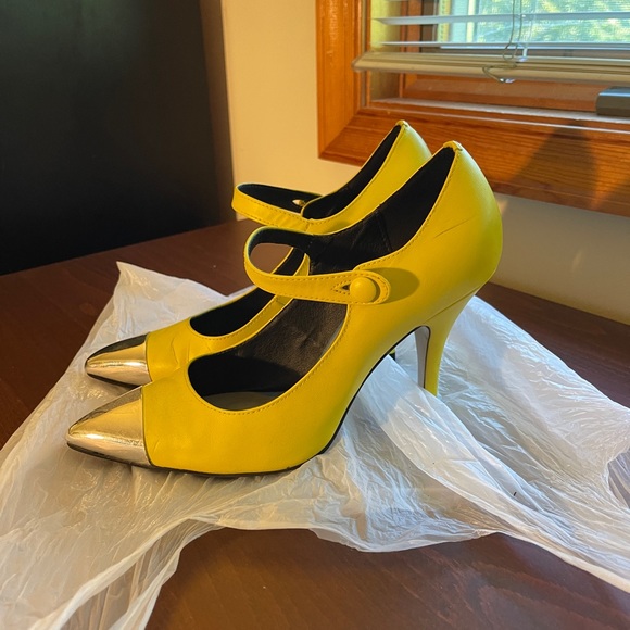 Asos Bright Yellow Mary Jane Heels with Metal Toecap UK4 US6 - Picture 3 of 8